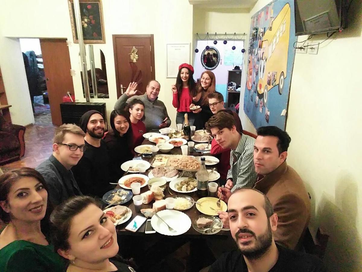 Хостелы Shamrock Republic Square Hostel and Tours Ереван-15