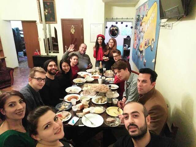 Хостелы Shamrock Republic Square Hostel and Tours Ереван-14