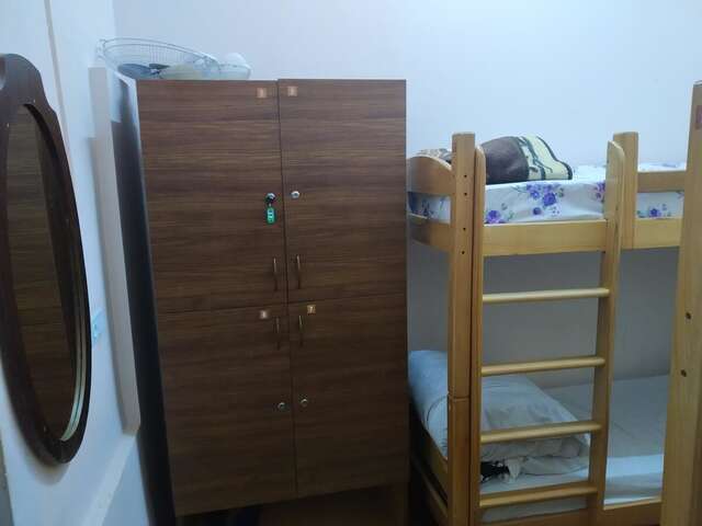 Хостелы Shamrock Republic Square Hostel and Tours Ереван-5